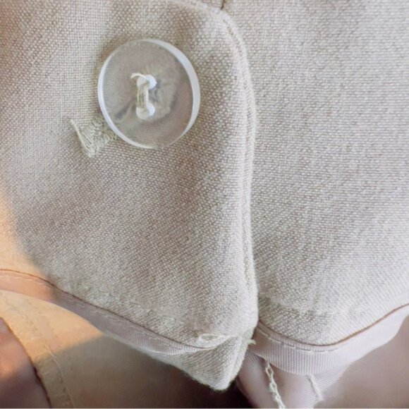 Alfani Size 4 (Minor Flaw small ink mark) Tan Wide Leg Slacks w/Faux Pockets - Picture 5 of 9